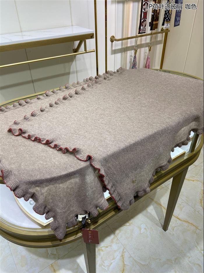 2026116111931396 280